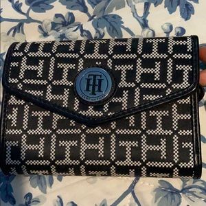 Tommy Hilfiger wallet